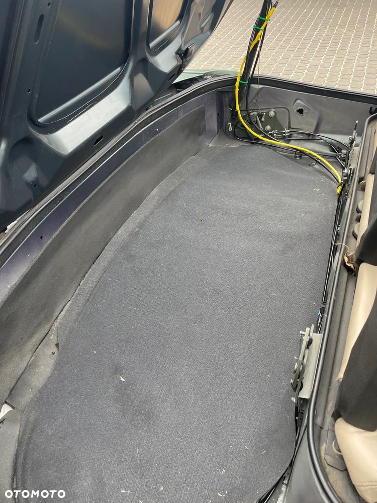 Opel Astra 1.8 Bertone - 27