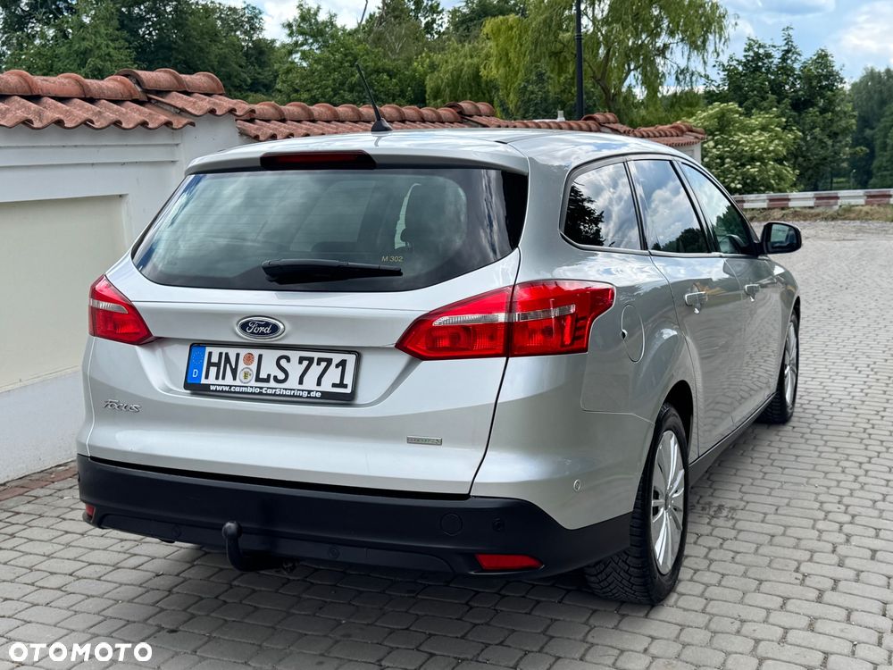 Ford Focus - 37