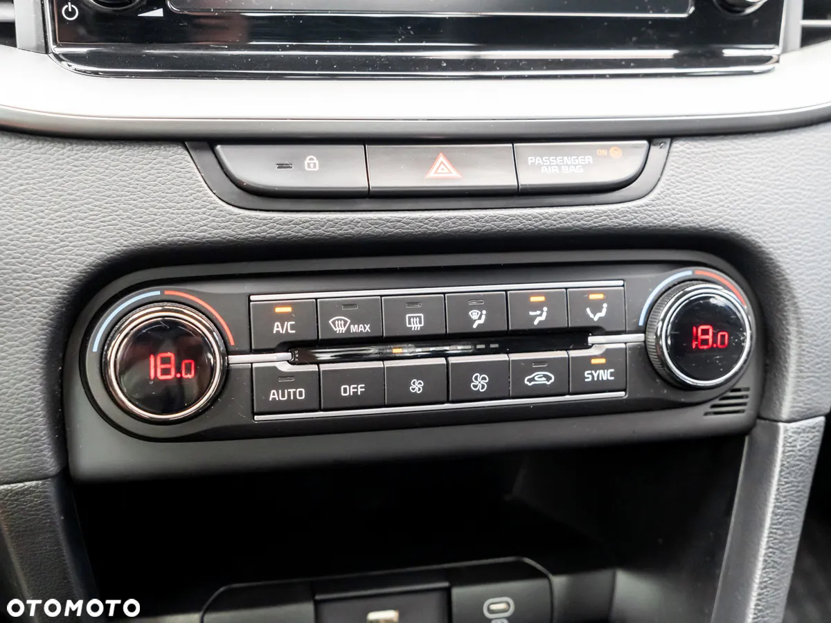 Kia Ceed 1.5 T-GDI M DCT - 16