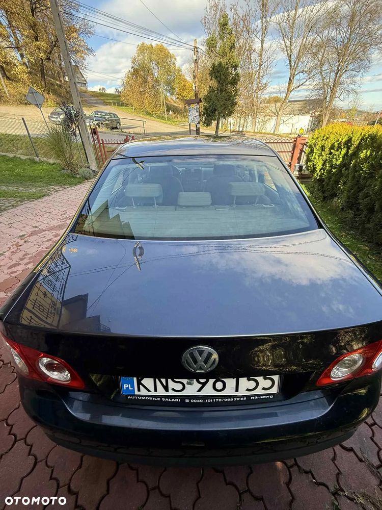 Volkswagen Jetta 1.9 TDI Comfortline - 19