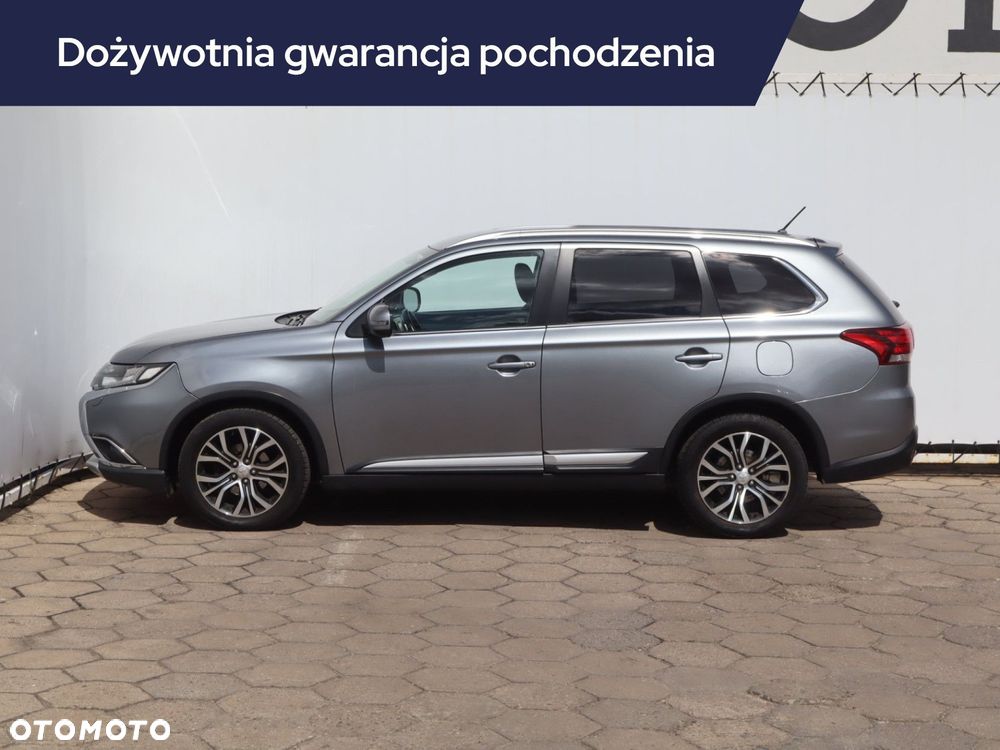 Mitsubishi Outlander - 4