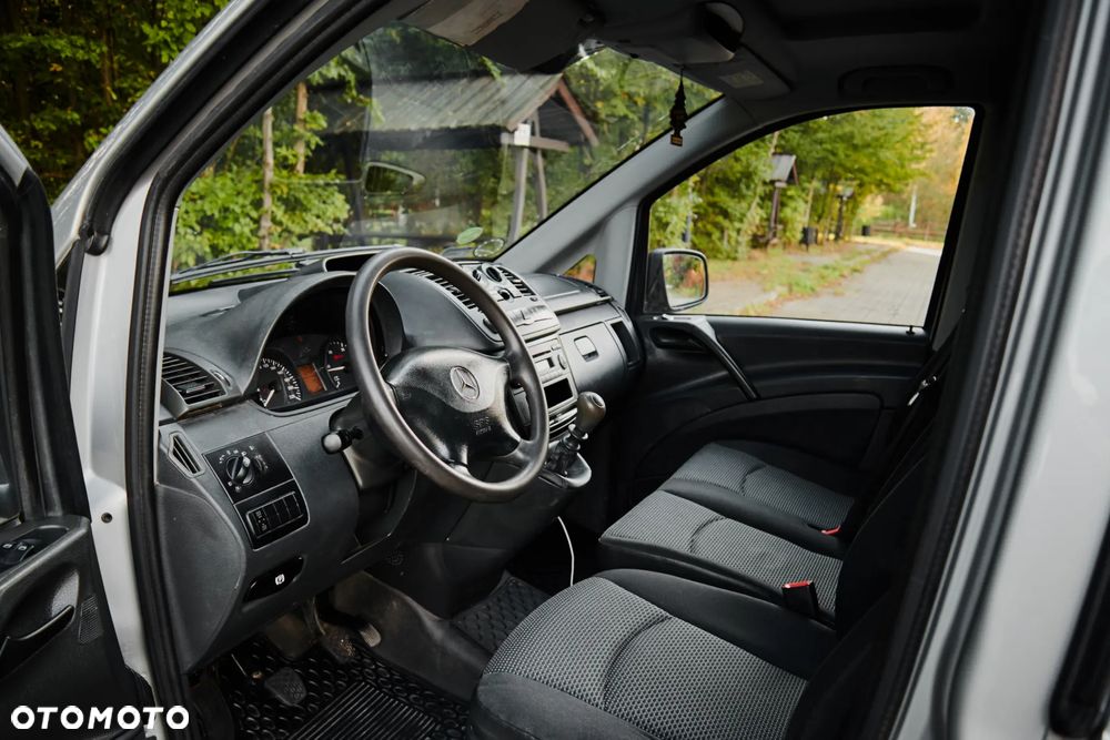 Mercedes-Benz VITO - 24