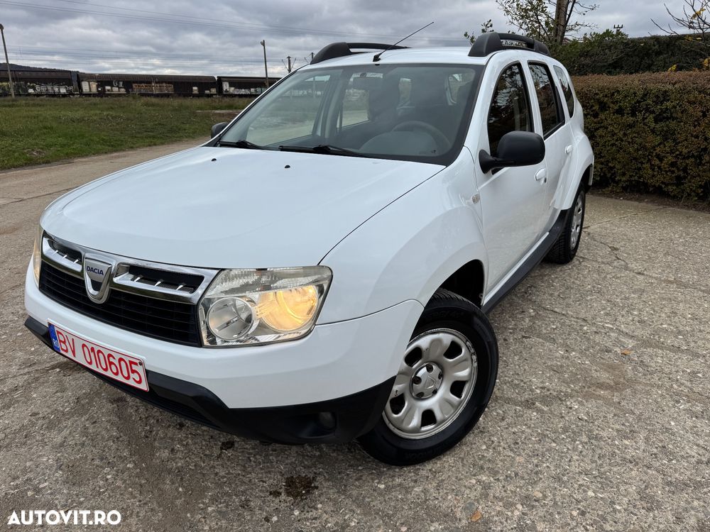 Dacia Duster 1.6 4x2 Laureate - 1