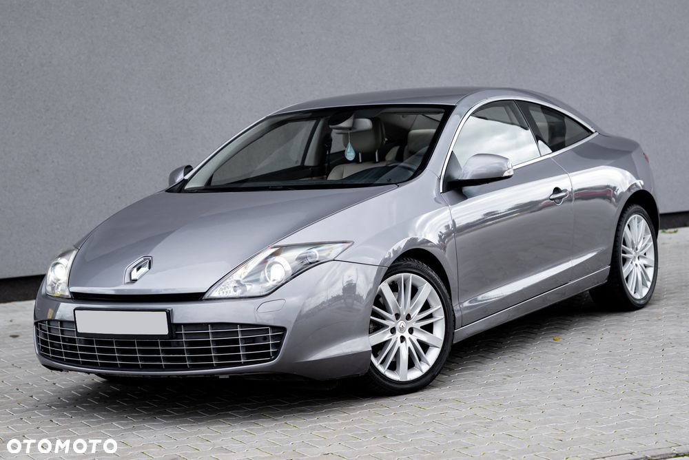 Renault Laguna Coupe V6 dCi 235 FAP GT - 2