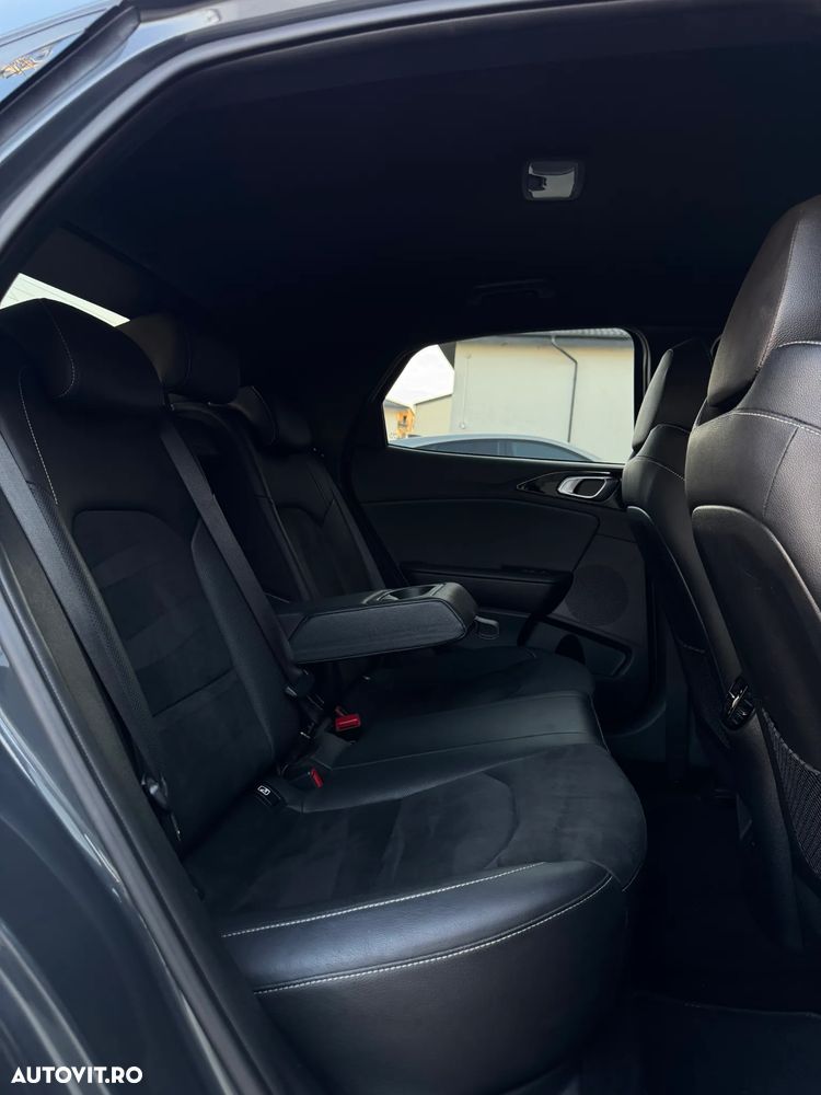 Kia XCeed 1.5 T-GDI 7DCT GT Line - 11