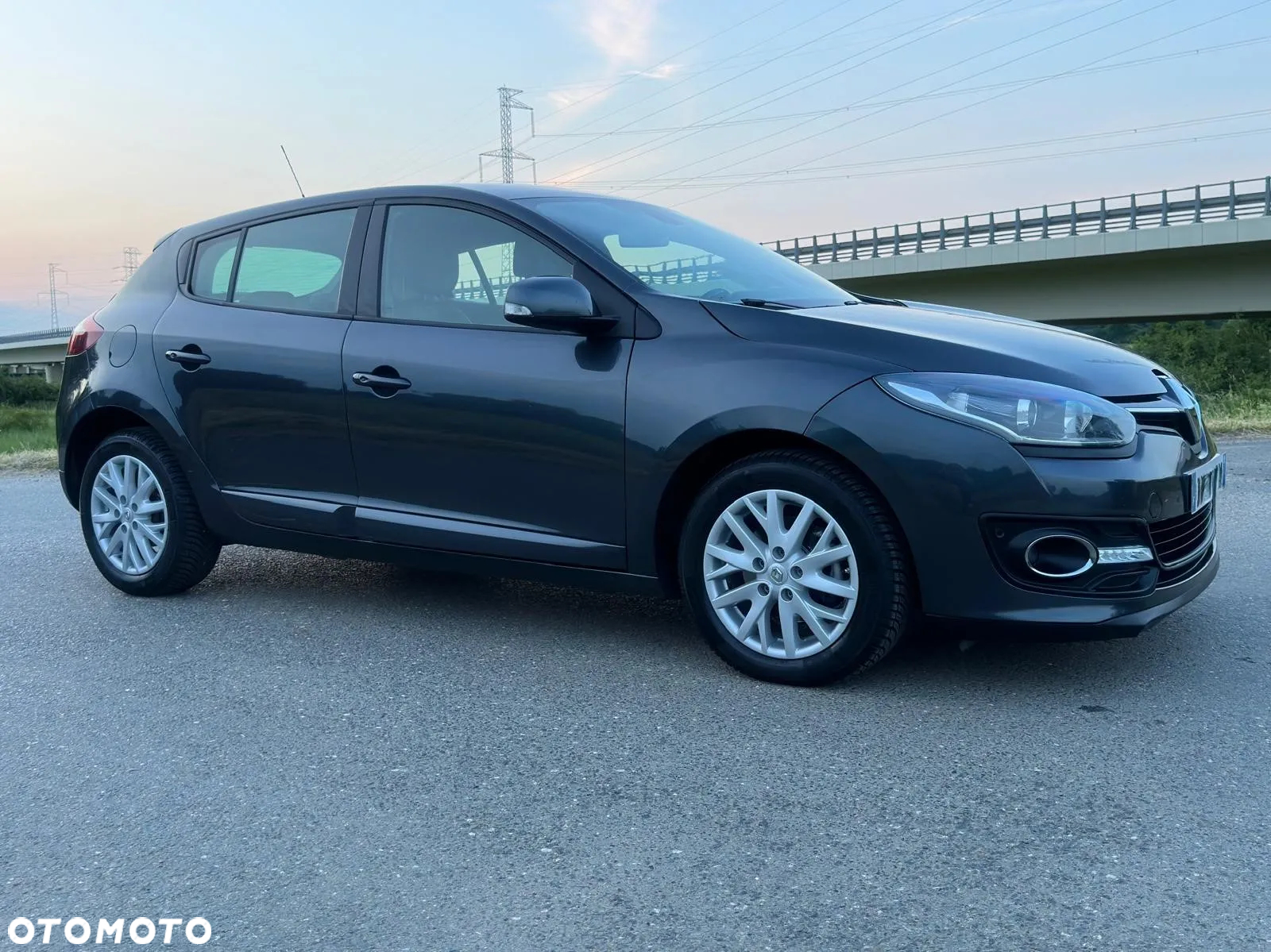 Renault Megane Grandtour BLUE dCi 115 BUSINESS EDITION - 6