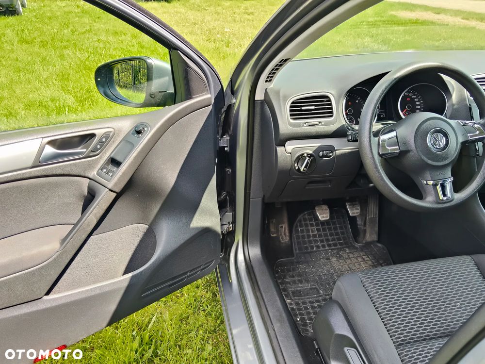 Volkswagen Golf 1.6 TDI BlueMot Comfortline - 8