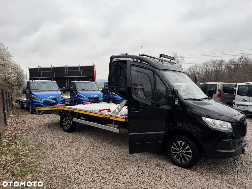 Mercedes-Benz SPRINTER - 36