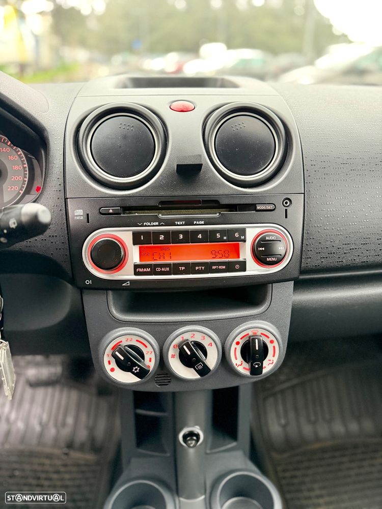 Mitsubishi Colt - 18