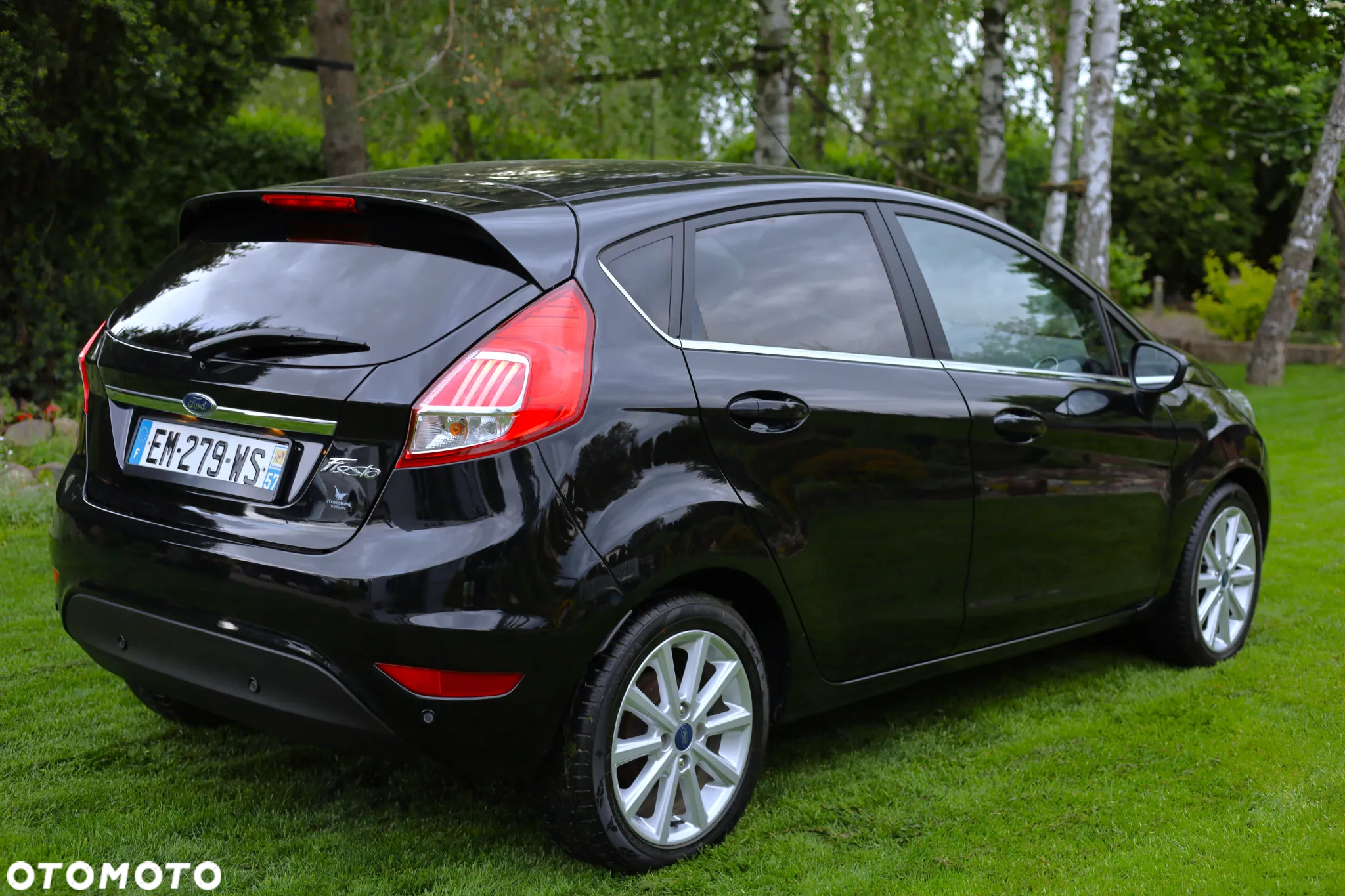 Ford Fiesta 1.5 TDCi Ambiente - 10