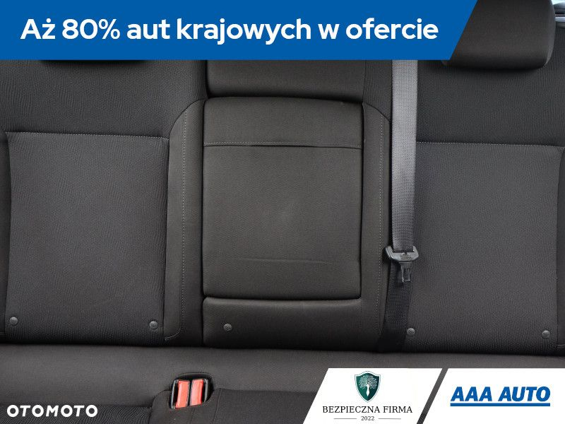 Opel Insignia - 10