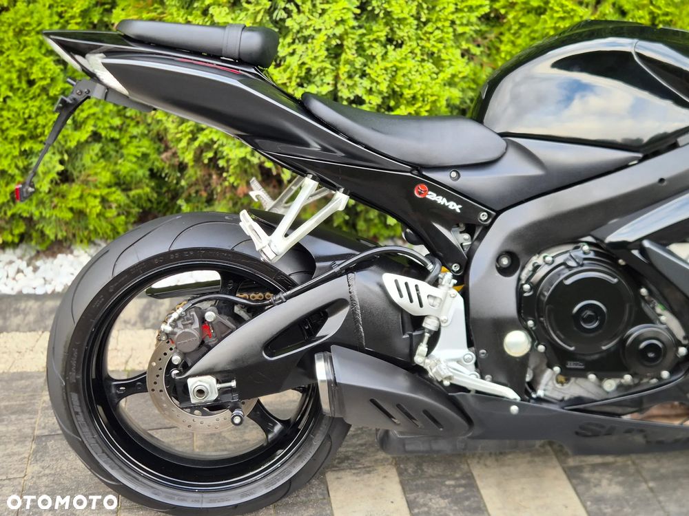 Suzuki GSX-R - 21