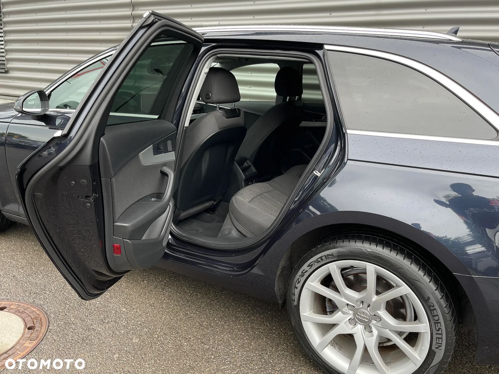 Audi A4 Avant - 19