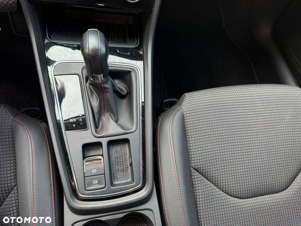 Seat Leon Sportstourer 1.5 eTSI FR DSG - 31
