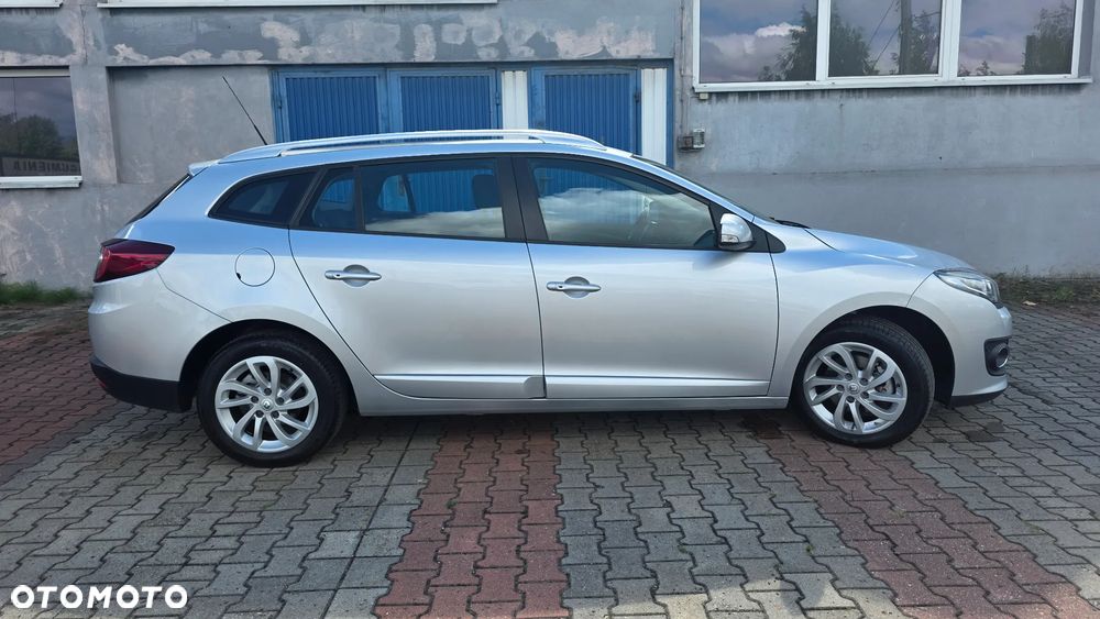 Renault Megane 1.2 16V TCe Energy Bose - 4