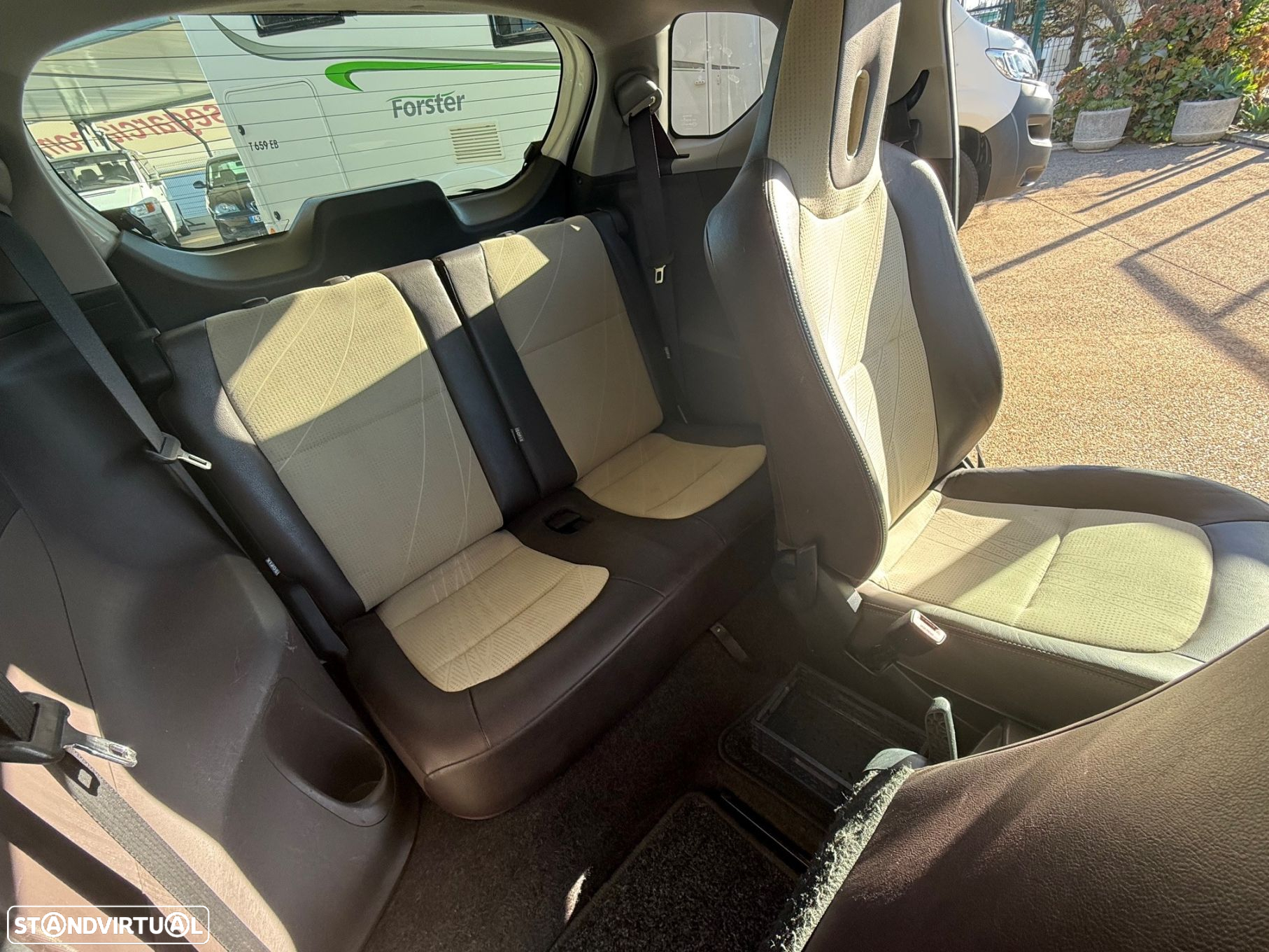 Toyota iQ 1.0 VVT-i 2 EP - 7