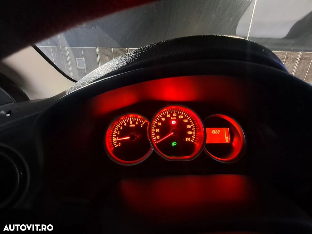 Dacia Logan - 8
