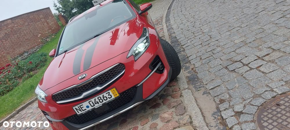 Kia XCeed 1.6 CRDi PLATINUM EDITION - 1