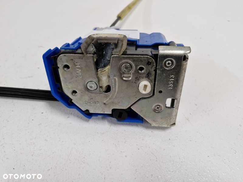 fiat 500l zamek drzwi lewy tył tylny 51892161 5 pin - 9