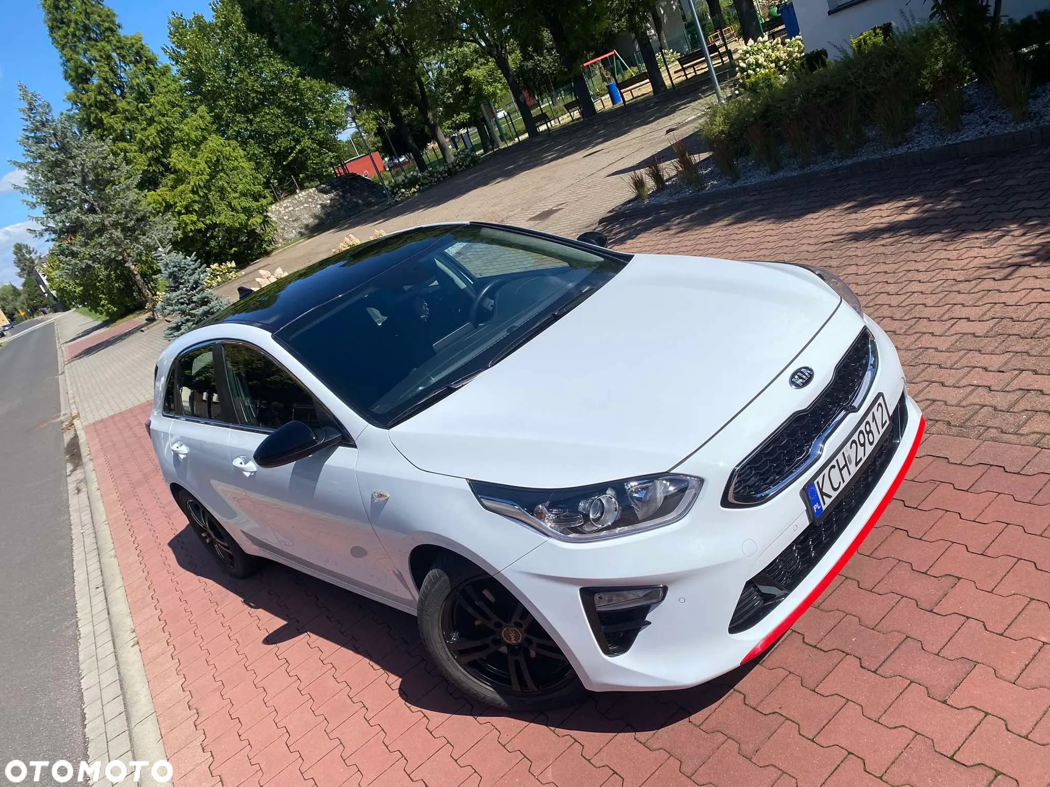 Kia Ceed - 1