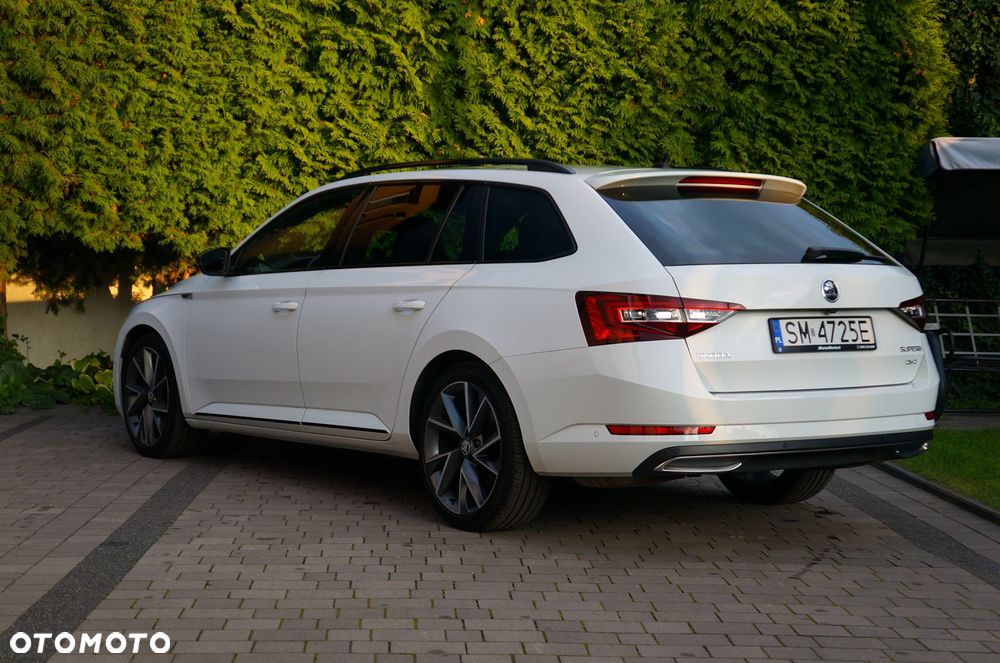 Skoda Superb 2.0 TDI 4x4 DSG SportLine - 13