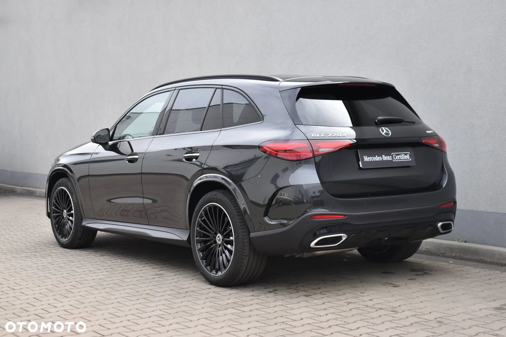 Mercedes-Benz GLC - 4