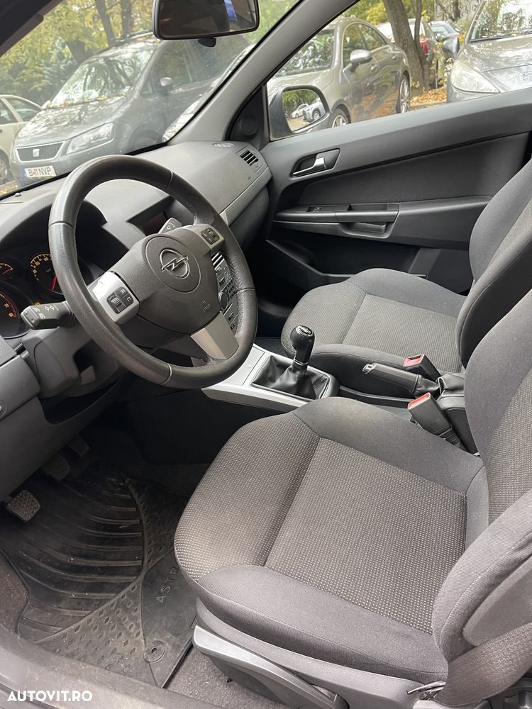 Opel Astra 1.6 ECOTEC 150 Edition - 8