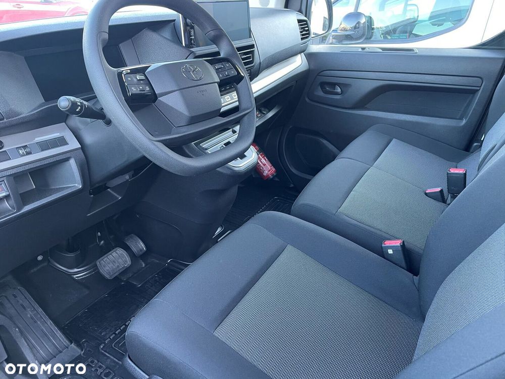 Toyota PROACE - 10