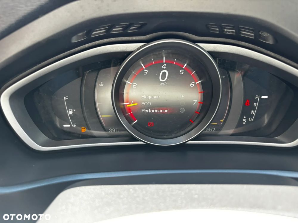 Volvo V40 Cross Country T4 Drive-E Momentum - 31