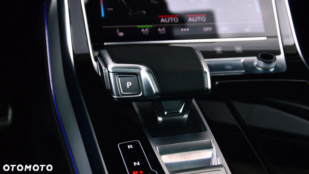 Audi Q8 55 TFSI mHEV Quattro Tiptronic - 26
