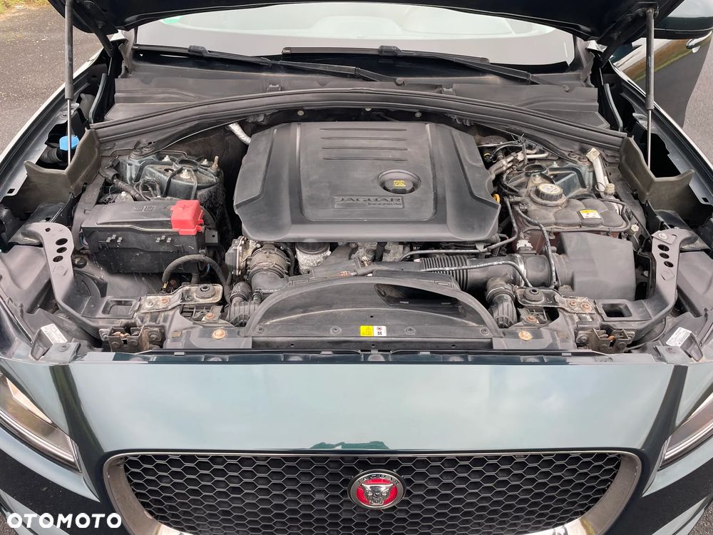 Jaguar F-Pace 20d AWD Prestige - 27