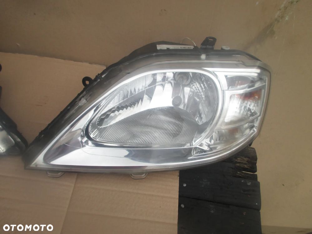 lampa Dacia Logan I Lift Orginał Europa - 2