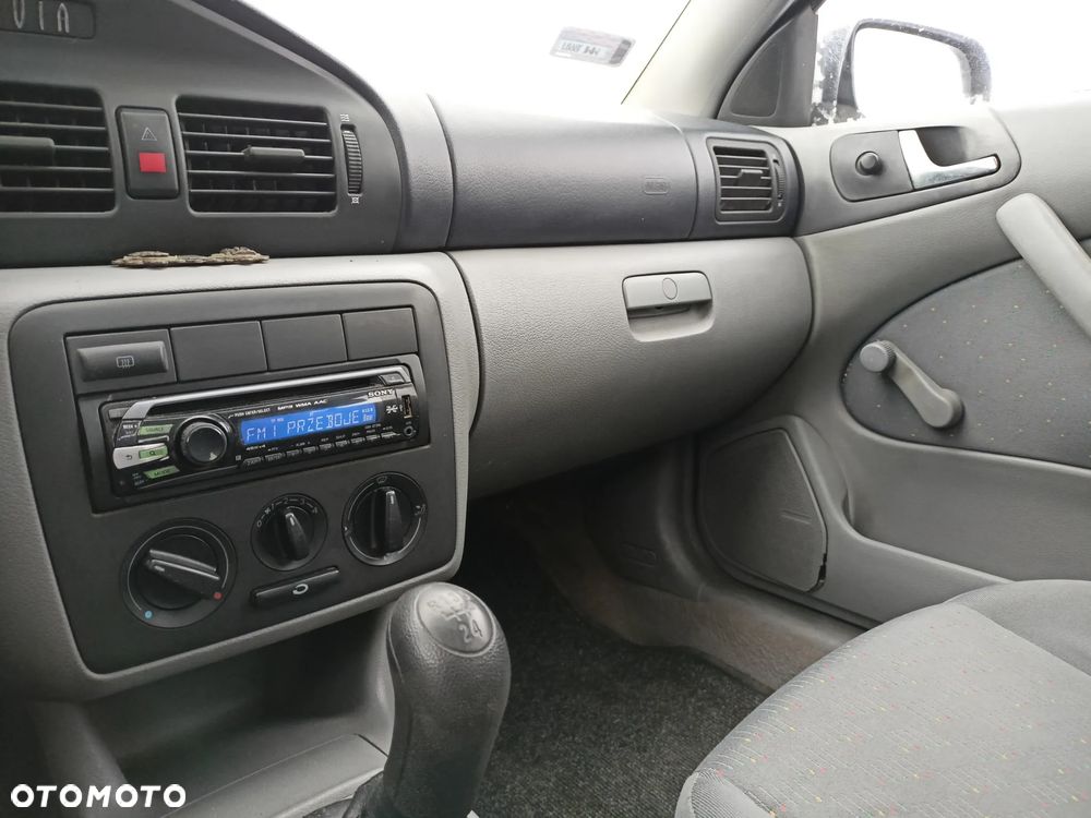 Skoda Octavia 1.4 Nature - 9