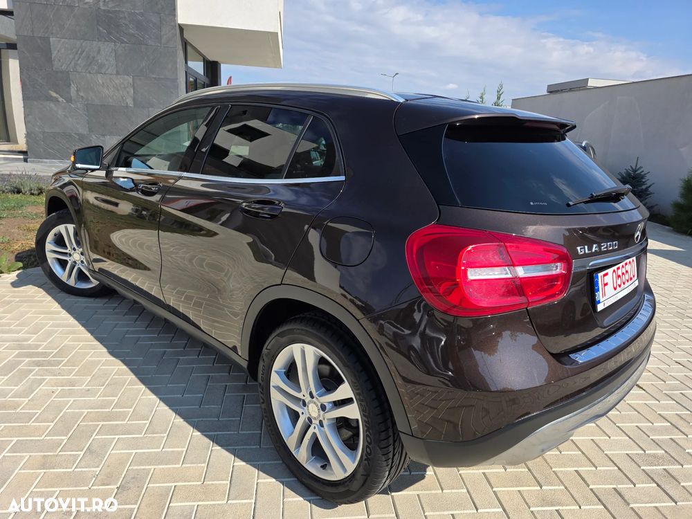 Mercedes-Benz GLA 200 (CDI) d 7G-DCT AMG Line - 8