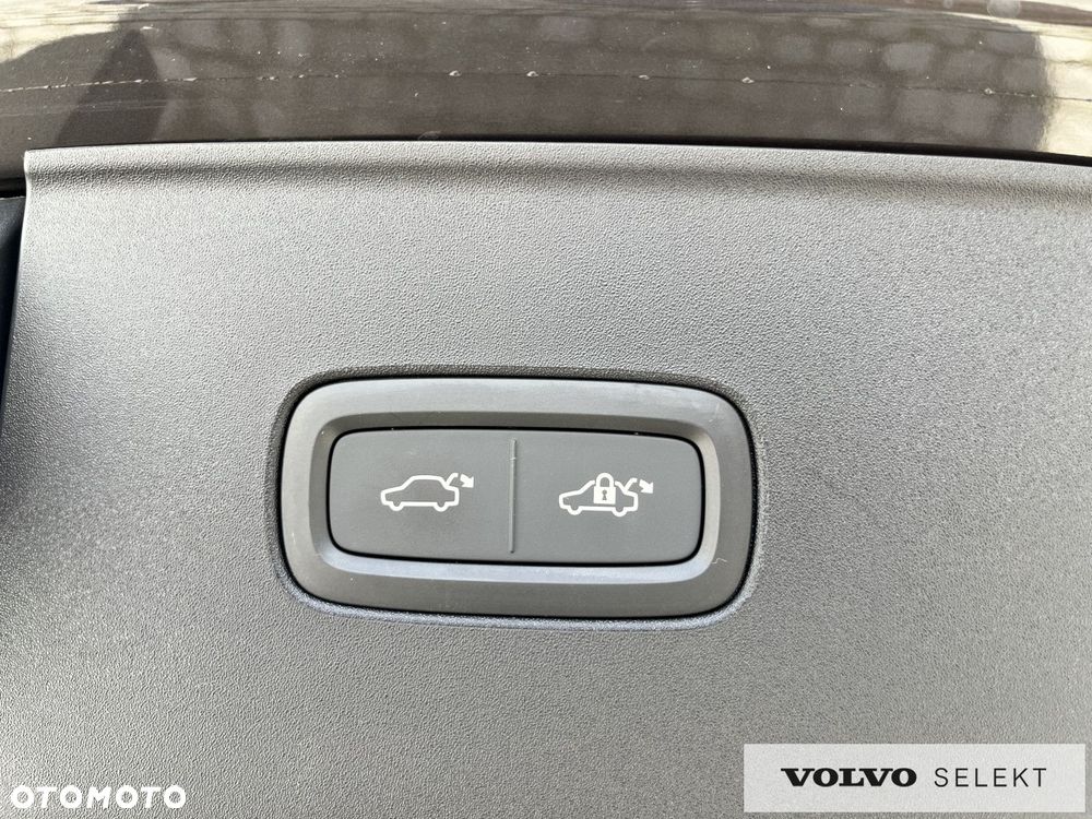 Volvo EX90 - 40
