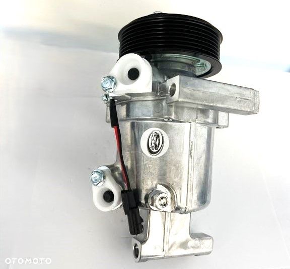 Sprężarka Klimatyzacji  RENAULT 926002090R NOWA - 4