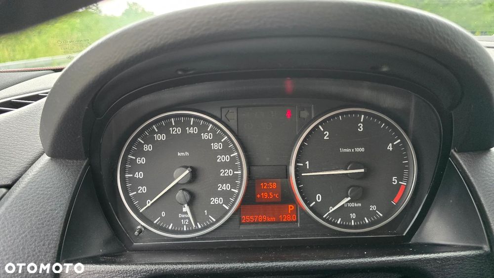 BMW X1 xDrive23d - 14