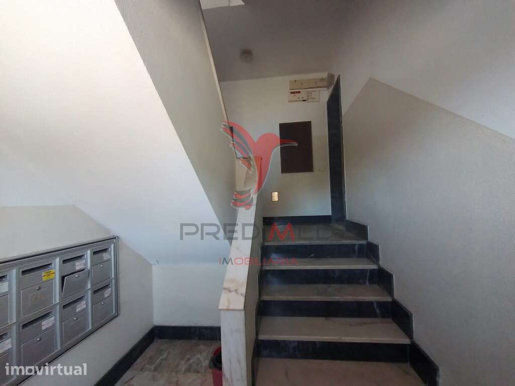 Apartamento T2 | Remodelado e Equipado | Ericeira - Grande imagem: 3/38