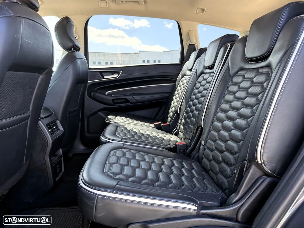 Ford S-Max 2.0 TDCi Vignale - 48