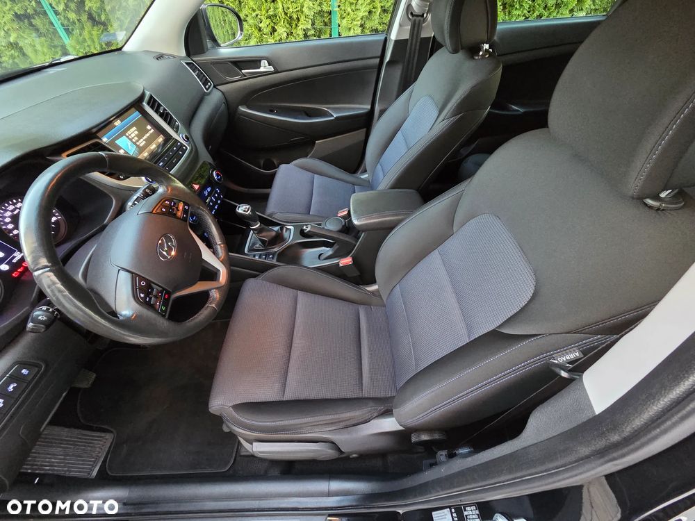 Hyundai Tucson 1.6 GDI BlueDrive Classic 2WD - 10