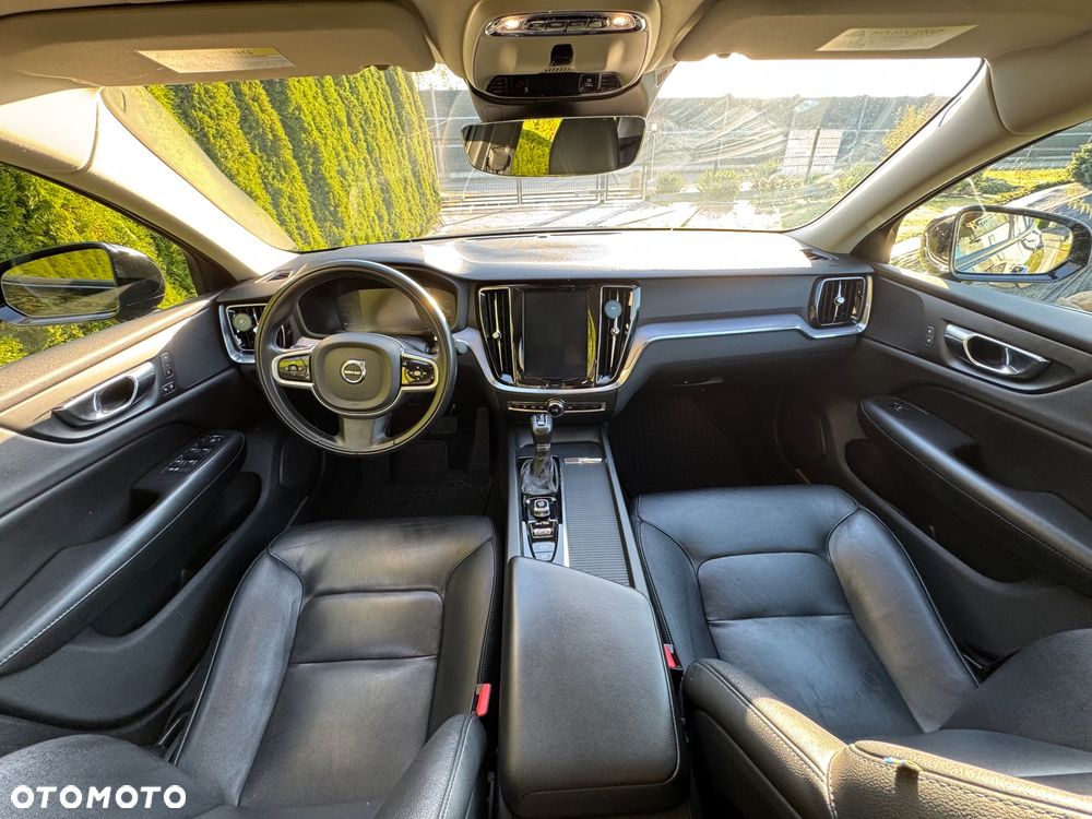 Volvo S60 T6 AWD Momentum Pro - 20