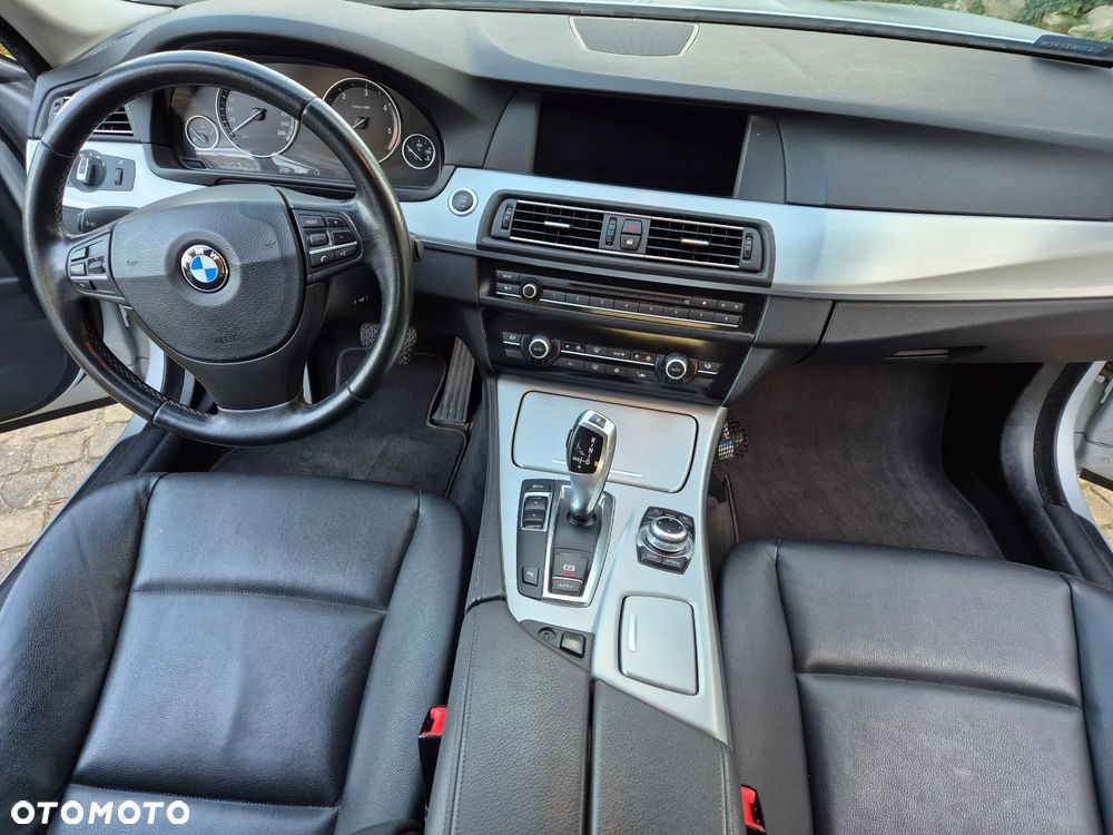 BMW Seria 5 - 12