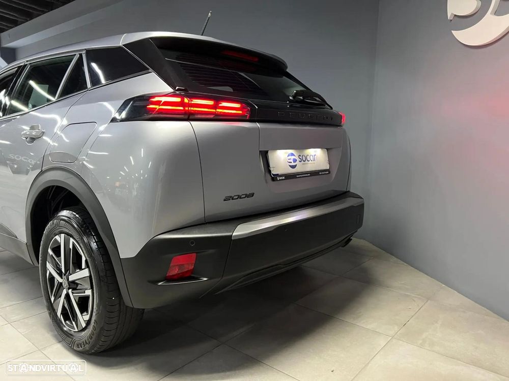 Peugeot 2008 1.2 PureTech Active - 8