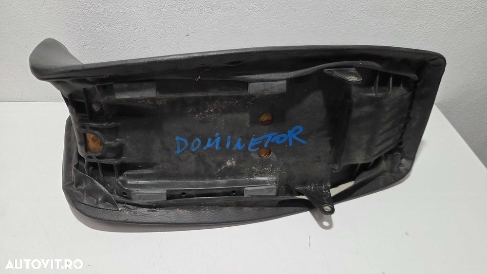 Sa originala Honda NX650 Dominator - 4