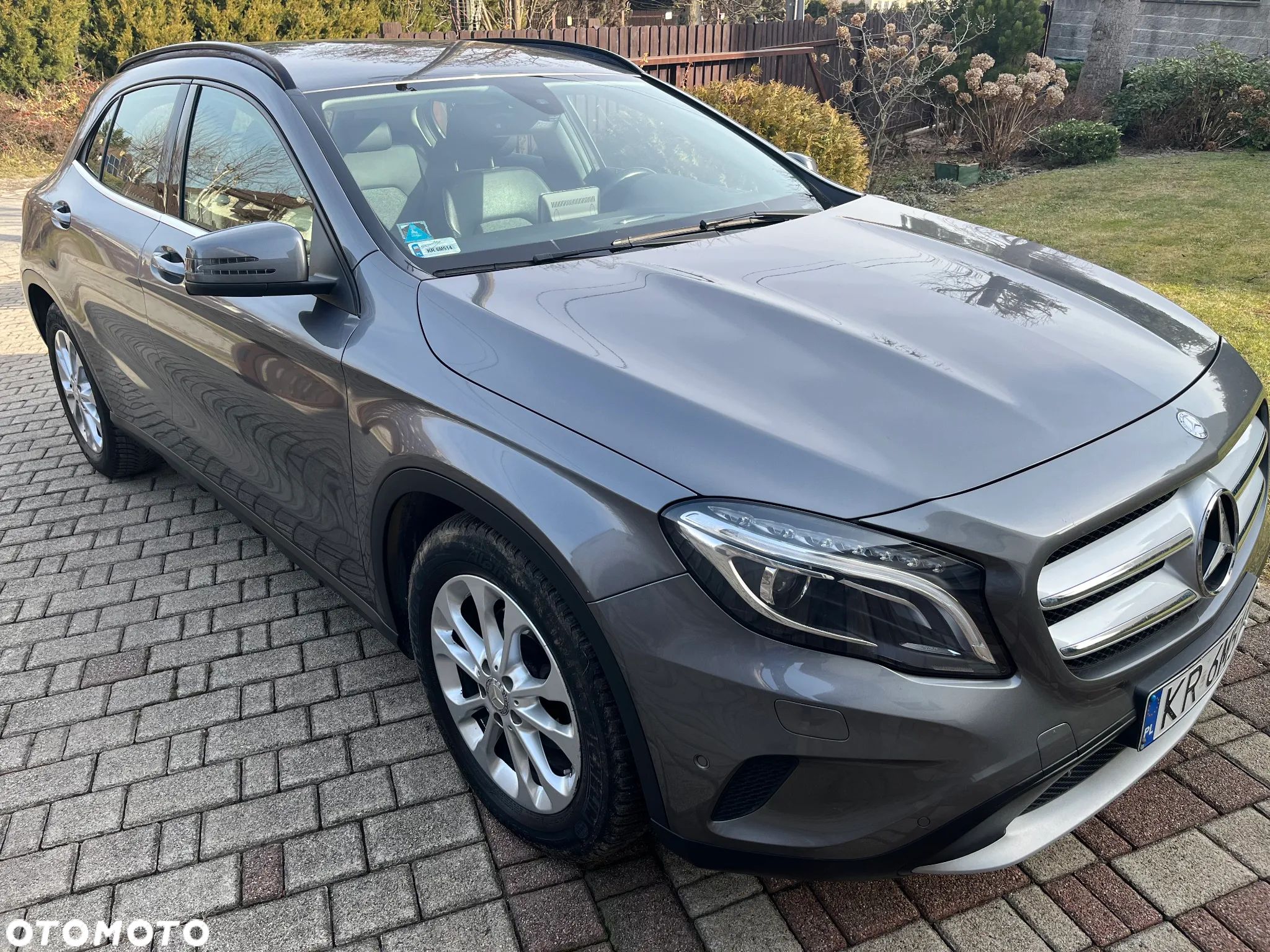 Mercedes-Benz GLA - 1