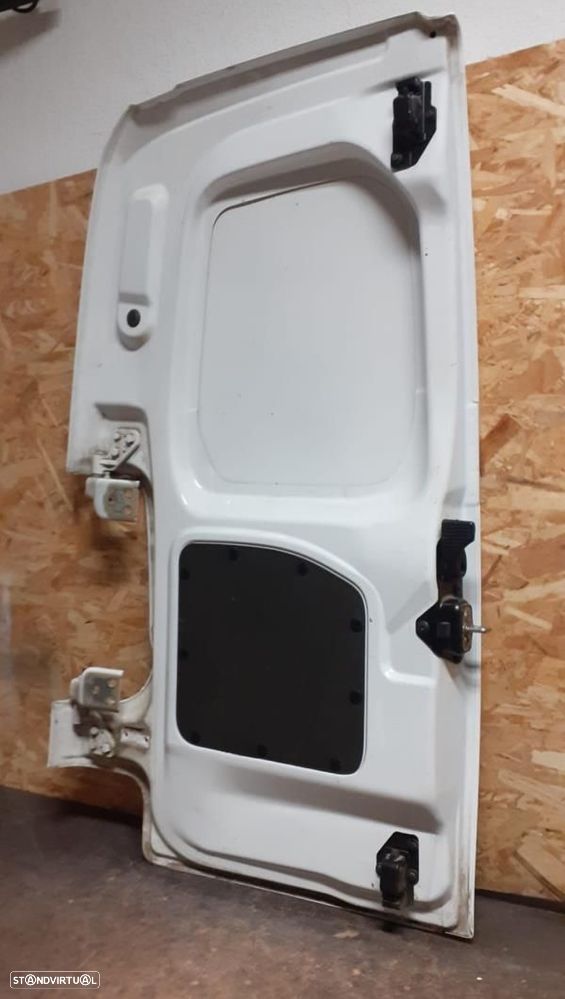 Porta Trás Dto Peugeot Partner Caixa (K9) - 3