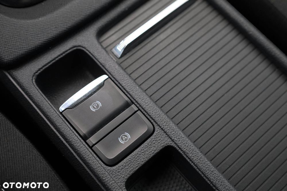 Skoda Octavia 2.0 TDI Ambition - 26