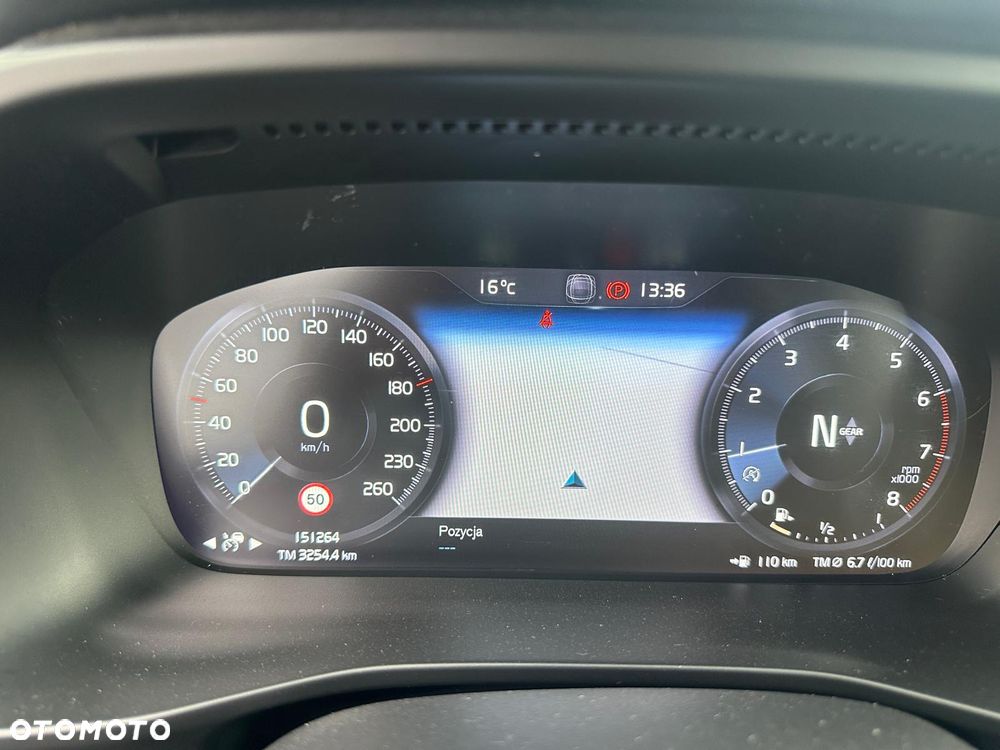 Volvo XC 40 - 20