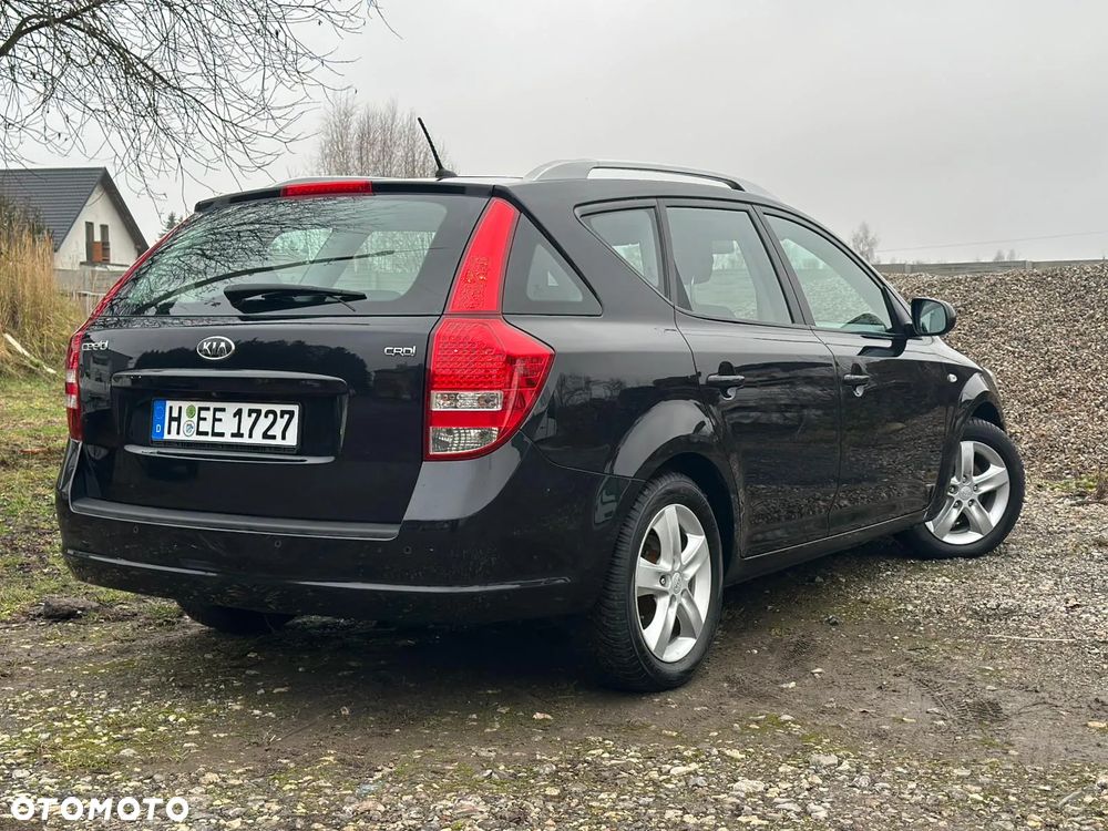 Kia Ceed 1.6 CRDi Spirit - 9