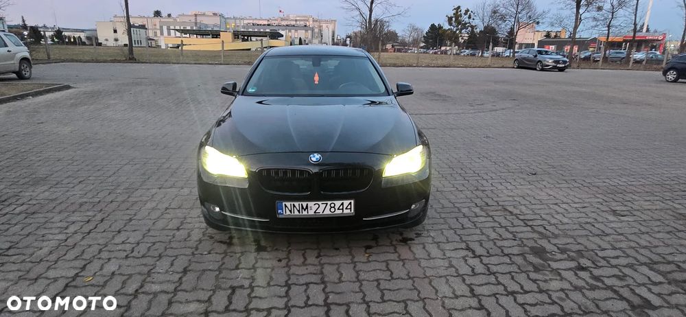 BMW Seria 5 520d - 9